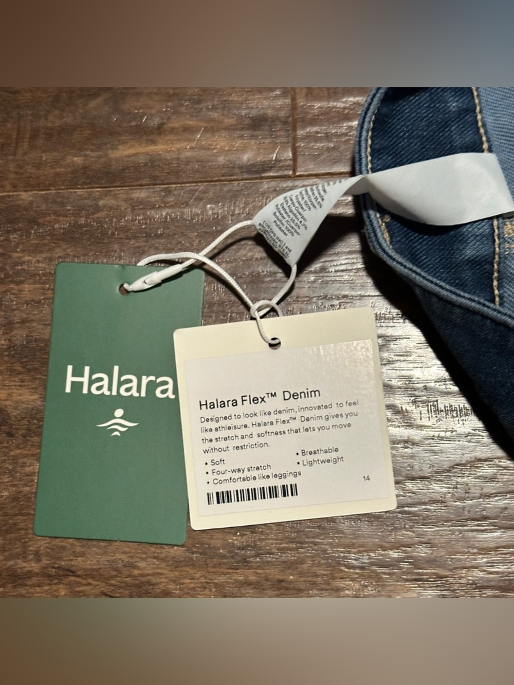NWT Halara Flex High Waisted Wide Leg Rolled Hem Jeans Women’s Medium - Picture 9 of 9